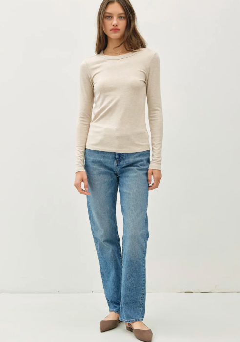 Round Neck Long Sleeve Knit Top