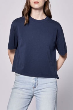Maddox Cropped Tee in Navy