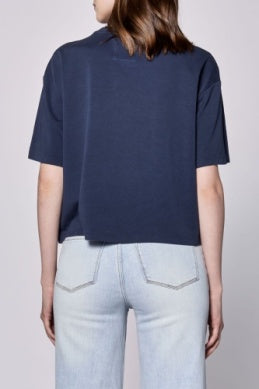 Maddox Cropped Tee in Navy